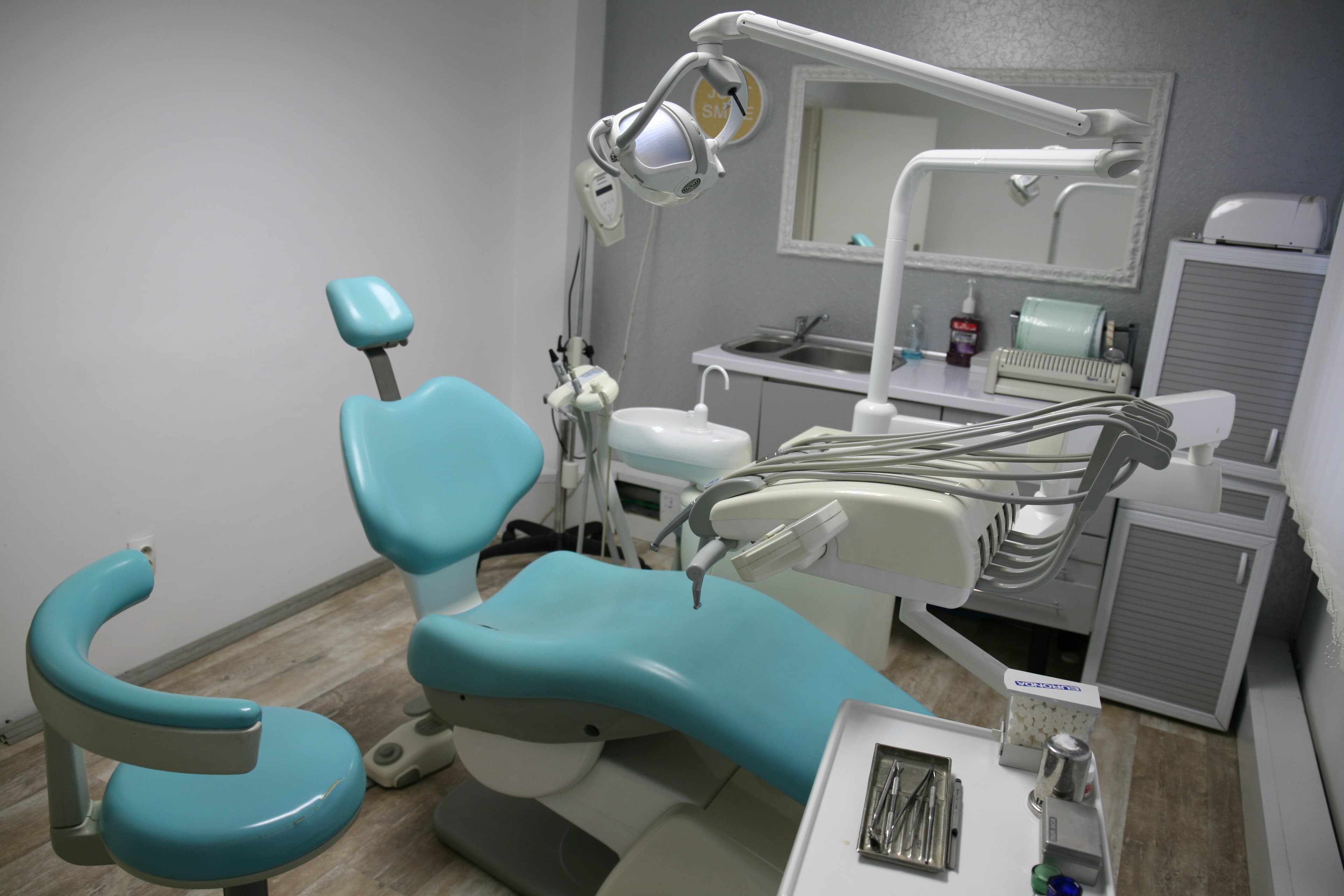 Dental Choice — čekaonica, detalj